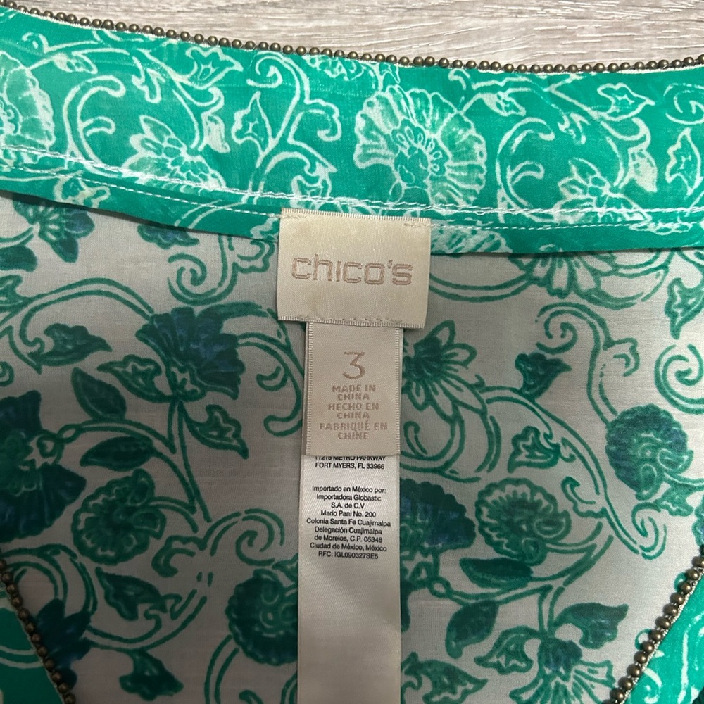 Chico’s Green Floral Kimono Top Size 3 (XL) - Picture 4 of 5